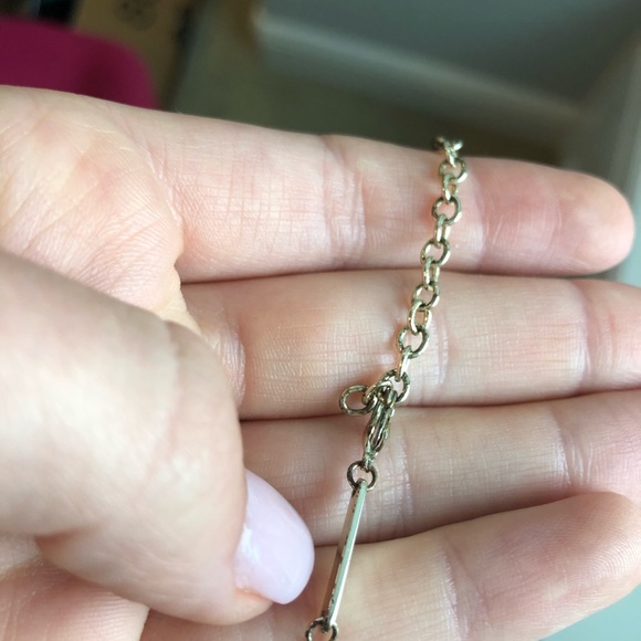 Kendra Scott Necklace - Picture 2 of 4